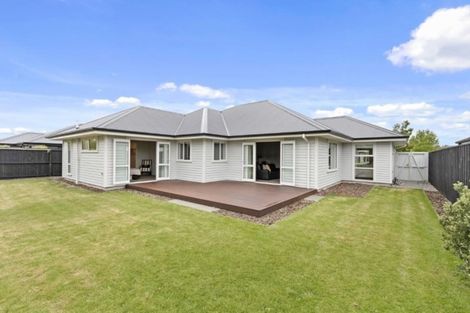 Photo of property in 28 Parklea Avenue, Halswell, Christchurch, 8025