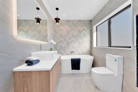 Photo of property in 84 Koromeke Street, Flat Bush, Auckland, 2019