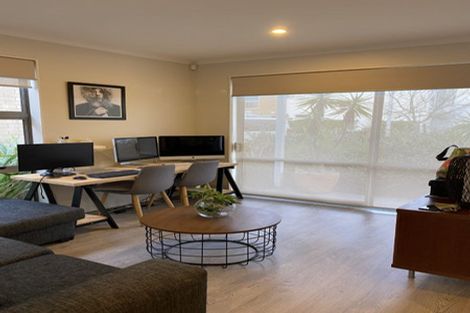 Photo of property in 4 Vincent Lane, Hobsonville, Auckland, 0616