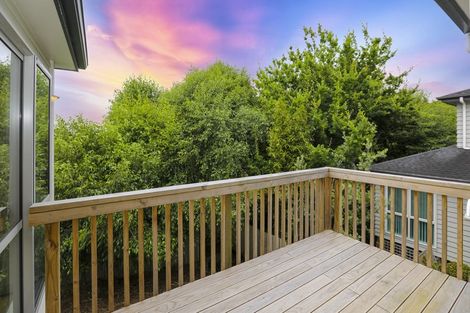 Photo of property in 674a East Coast Road, Pinehill, Auckland, 0630