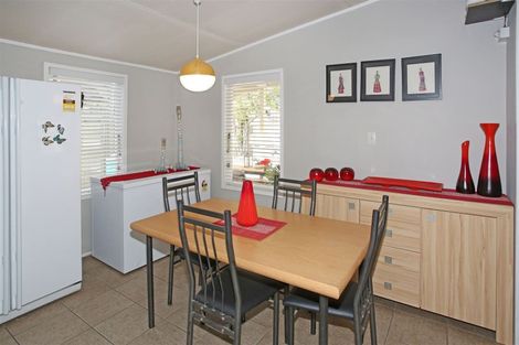 Photo of property in 75 Elliot Street, Pahurehure, Papakura, 2113