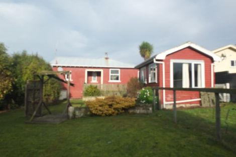 Photo of property in 16 Forth Street, Oamaru North, Oamaru, 9400