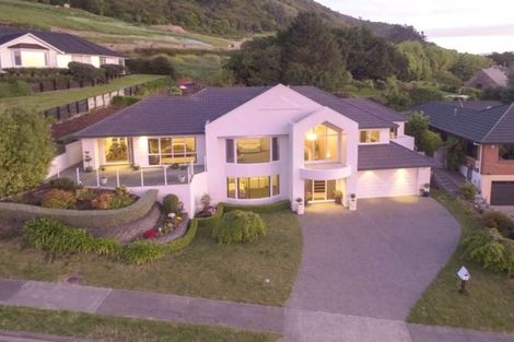 Photo of property in 155 Winara Avenue, Waikanae, 5036