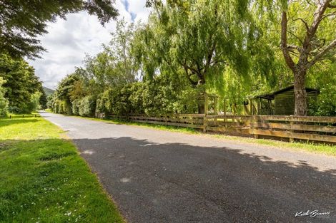 Photo of property in 29 Clearwater Terrace, Brown Owl, Upper Hutt, 5018