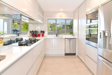 Photo of property in 6 Commodore Court, Gulf Harbour, Whangaparaoa, 0930