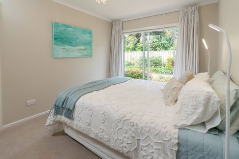 Photo of property in 450 Te Moana Road, Waikanae, 5036