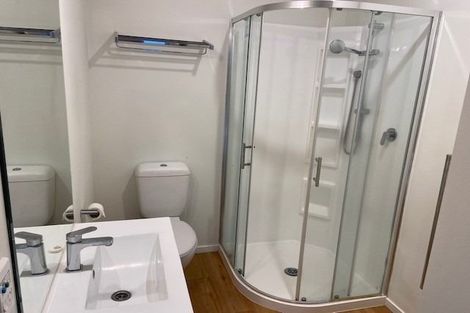 Photo of property in 93k Mays Road, Onehunga, Auckland, 1061