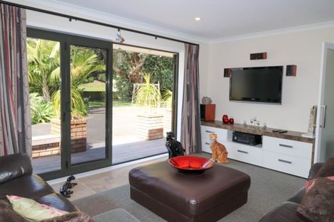 Photo of property in 6 Edward Bullen Place, Thames, 3500