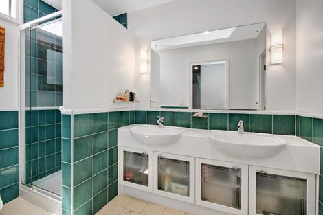 Photo of property in 96 Harbour Village Drive, Gulf Harbour, Whangaparaoa, 0930