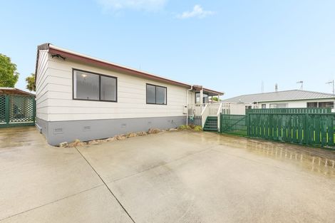 Photo of property in 60 Atuaroa Avenue, Te Puke, 3119