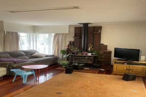 Photo of property in 1/166 Rangatira Road, Beach Haven, Auckland, 0626