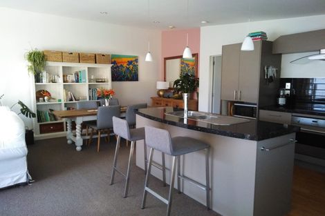 Photo of property in 2/30 Eversleigh Street, St Albans, Christchurch, 8014