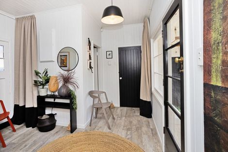 Photo of property in 2 Russel Street, Gladstone, Invercargill, 9810