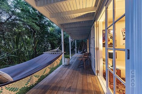 Photo of property in 4 Gow Street, Helensville, 0800