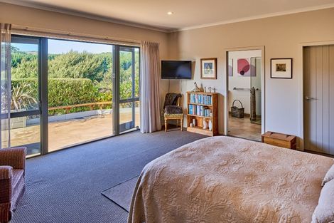 Photo of property in 23 Gray Street, Pukerua Bay, 5026