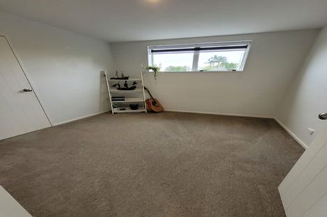 Photo of property in 114 Grand Drive, Orewa, 0931
