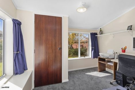 Photo of property in 13 Whites Line West, Woburn, Lower Hutt, 5010