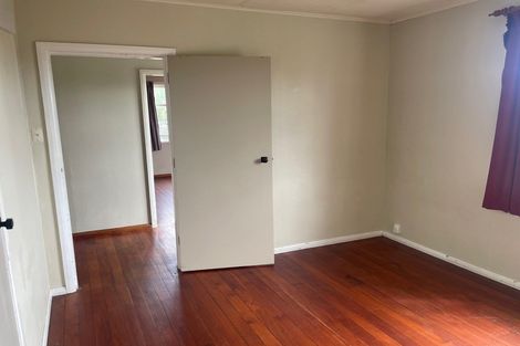 Photo of property in 3 Evans Road, Glen Eden, Auckland, 0602