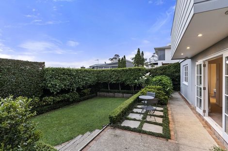 Photo of property in 1/14 Pine Ridge Terrace, Hauraki, Auckland, 0622