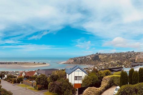 Photo of property in 67 Glenstrae Road, Redcliffs, Christchurch, 8081