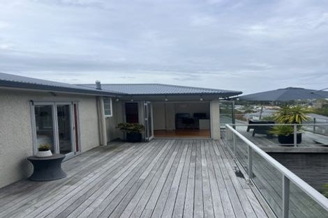 Photo of property in 1/25 Wolsley Avenue, Milford, Auckland, 0620