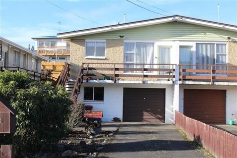 Photo of property in 4 Elwyn Crescent, Green Island, Dunedin, 9018