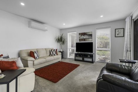 Photo of property in 16 Oak Ridge Drive, Te Awamutu, 3800