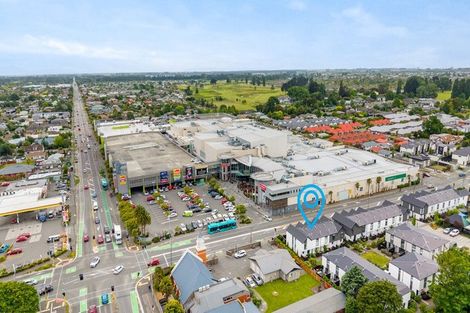 Photo of property in 2/8 New Brighton Road, Shirley, Christchurch, 8061