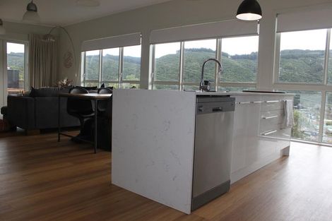 Photo of property in 38b Emerald Hill Drive, Birchville, Upper Hutt, 5018