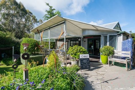 Photo of property in 255 Mapara Road, Acacia Bay, Taupo, 3385