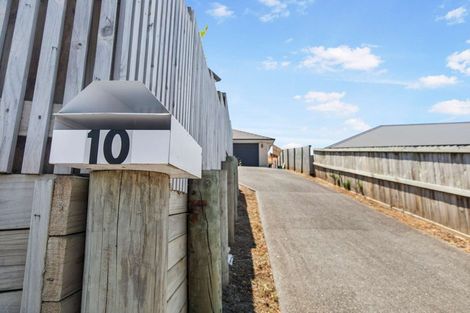 Photo of property in 10 Teaview Court, Huntington, Hamilton, 3210