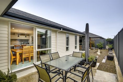 Photo of property in 27 Aparima Place, Awatoto, Napier, 4110