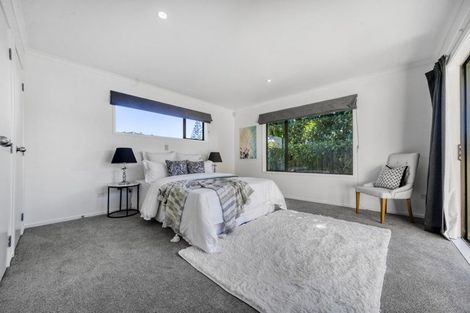 Photo of property in 22 Ranchod Terrace, Pukekohe, 2120