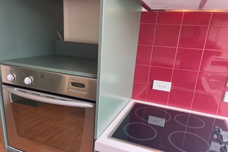 Photo of property in 2/59 Hillsborough Road, Hillsborough, Auckland, 1042