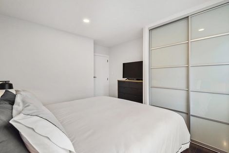 Photo of property in 1/2a Earnoch Avenue, Takapuna, Auckland, 0622