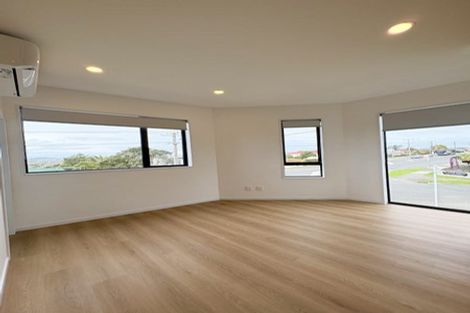 Photo of property in 14c Elcoat Avenue, Te Atatu South, Auckland, 0610