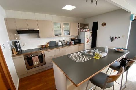 Photo of property in 2/46 Thatcher Street, Mission Bay, Auckland, 1071