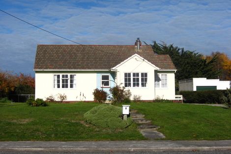 Photo of property in 4 Oxford Street, East Gore, Gore, 9710