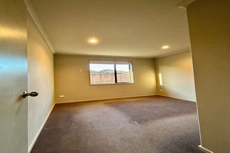 Photo of property in 16 Moonlight Drive, Rototuna North, Hamilton, 3210