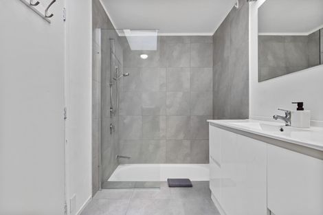 Photo of property in 2/124 John Street, Ponsonby, Auckland, 1011