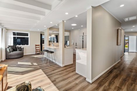 Photo of property in 60 Angelo Avenue, Howick, Auckland, 2014