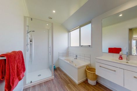 Photo of property in 372 Hauraki Road, Orongo, Thames, 3574