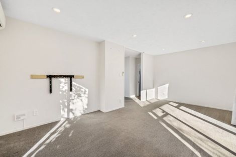 Photo of property in 1/126b Inwoods Close, Parklands, Christchurch, 8083