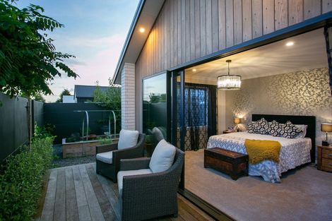 Photo of property in 14 Ruge Court, Cambridge, 3434