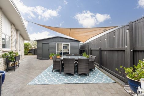 Photo of property in 19 Atherfold Crescent, Greenmeadows, Napier, 4112