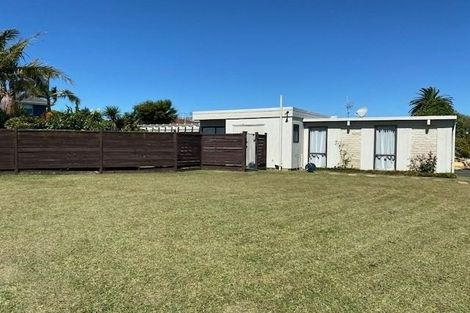 Photo of property in 21a Bramley Drive, Farm Cove, Auckland, 2012