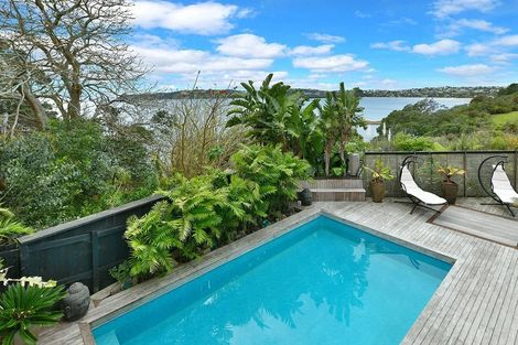 Photo of property in 9 Swann Beach Road, Stanmore Bay, Whangaparaoa, 0932