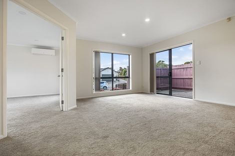 Photo of property in 13 Attymon Lane, East Tamaki, Auckland, 2016
