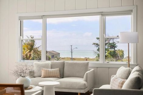 Photo of property in 60 Douglas Street, Okitu, Gisborne, 4010