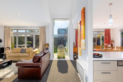 Photo of property in 21 Taylors Avenue, Bryndwr, Christchurch, 8052